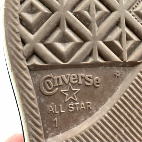 Converse all star low tops size 1 - Picture 6 of 8